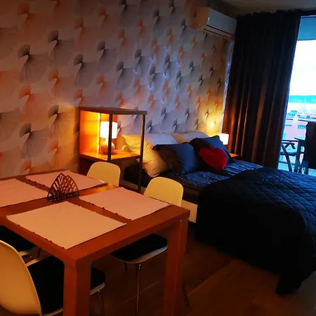 Bl Yacht Club A Iii58 *